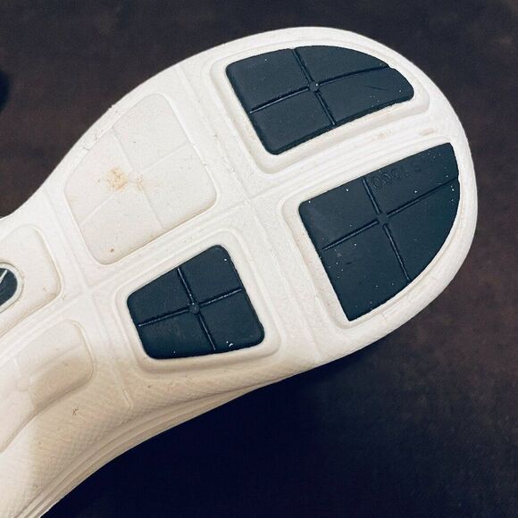 NIKE LUNAR FLYKNIT CHUKKA DARK OBSIDIAN-GAME ROYAL BLUE SZ 9.5 [554969-444] - Picture 10 of 12